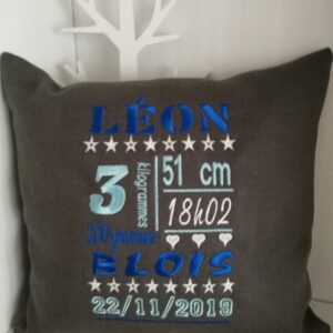 Coussin personnalisé naissance